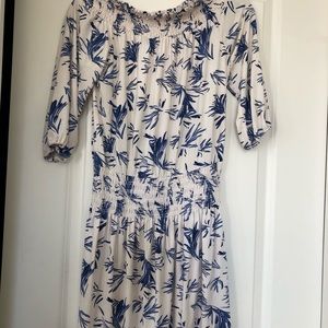 Veronica M. brand drop waist mini dress in cream and blue size medium